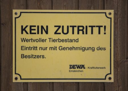 Foto: Schild KEIN ZUTRITT
