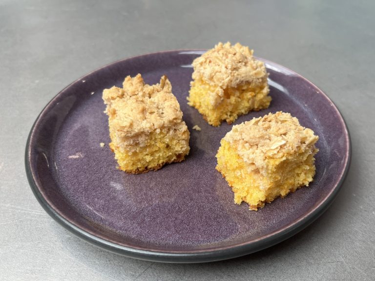 Kürbiskuchen mit Hafer-Zimt-Streuseln_content