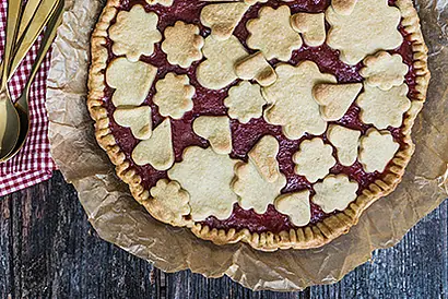 Foto: ERDBEER-RHABARBER-TARTE