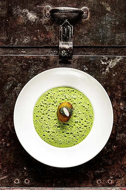 Foto: RADIESERLBLÄTTER-PESTO