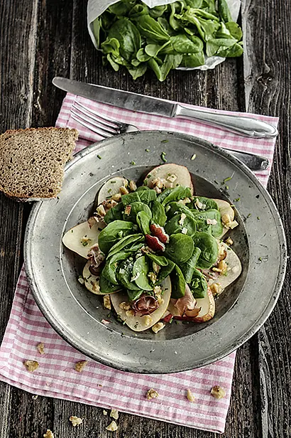 Foto: Feldsalat mit Birne