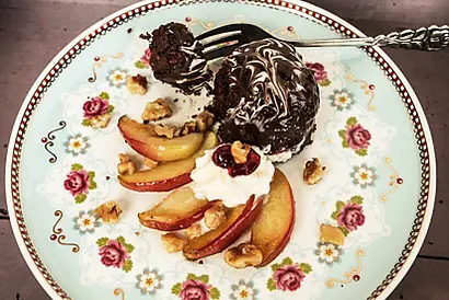 Foto: SCHOKOLADEN-PASTINAKENKUCHEN