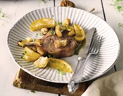 Foto: Schweinekoteletts mit Apfelgemüse