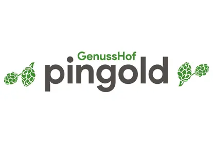 Logo von GenussHof Pingold mit Hopfenzweigen, das die Marke und ihre Produkte präsentiert.