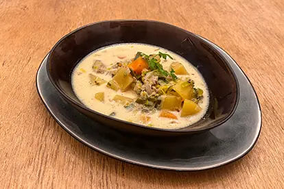 Hackfleisch-Gemüse-Käsesuppe_content