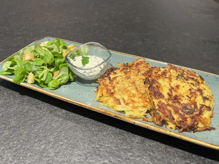 Kartoffel-Apfel-Puffer mit Lauchzwiebeln_content